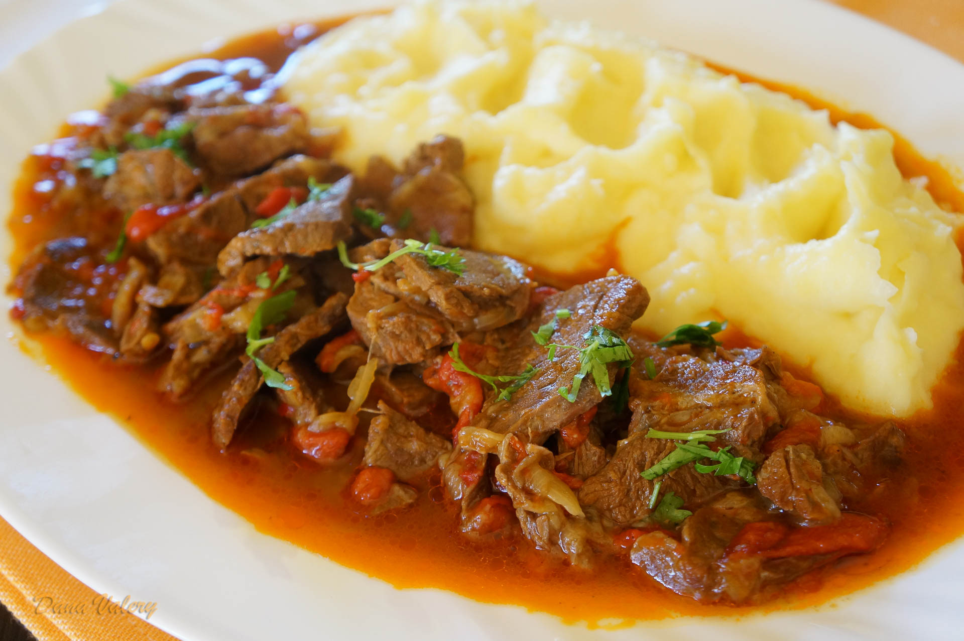 Pork stew with mashed potatoes